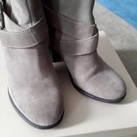 BCBG Booties - Picture 2 of 6
